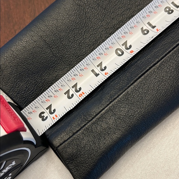 Croft & Barrow Black Leather Trench Coat
Size S - Picture 8 of 10